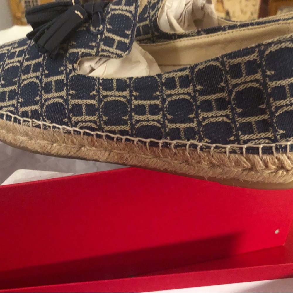 Espadrills - Picture 5 of 15